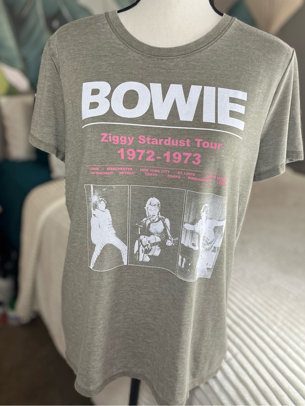 Lucky Brand Olive Green Grey Bowie Ziggy Stardust Tour Tee Size Large NWOT - Picture 3 of 14